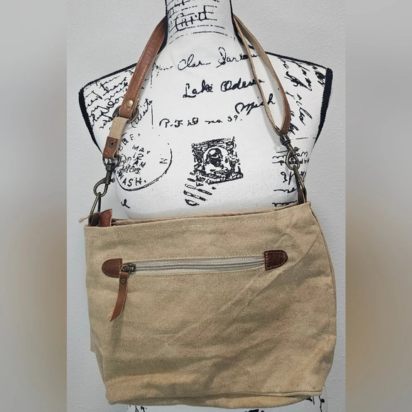 Clea Ray US Military Upcycled Canvas Shoulderbag Crossbody NWT - Picture 2 of 16